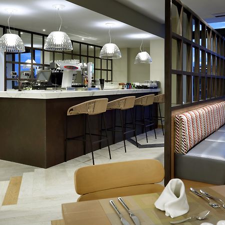 Hard Rock Hotel Tenerife Адехе Екстериор снимка The restaurant