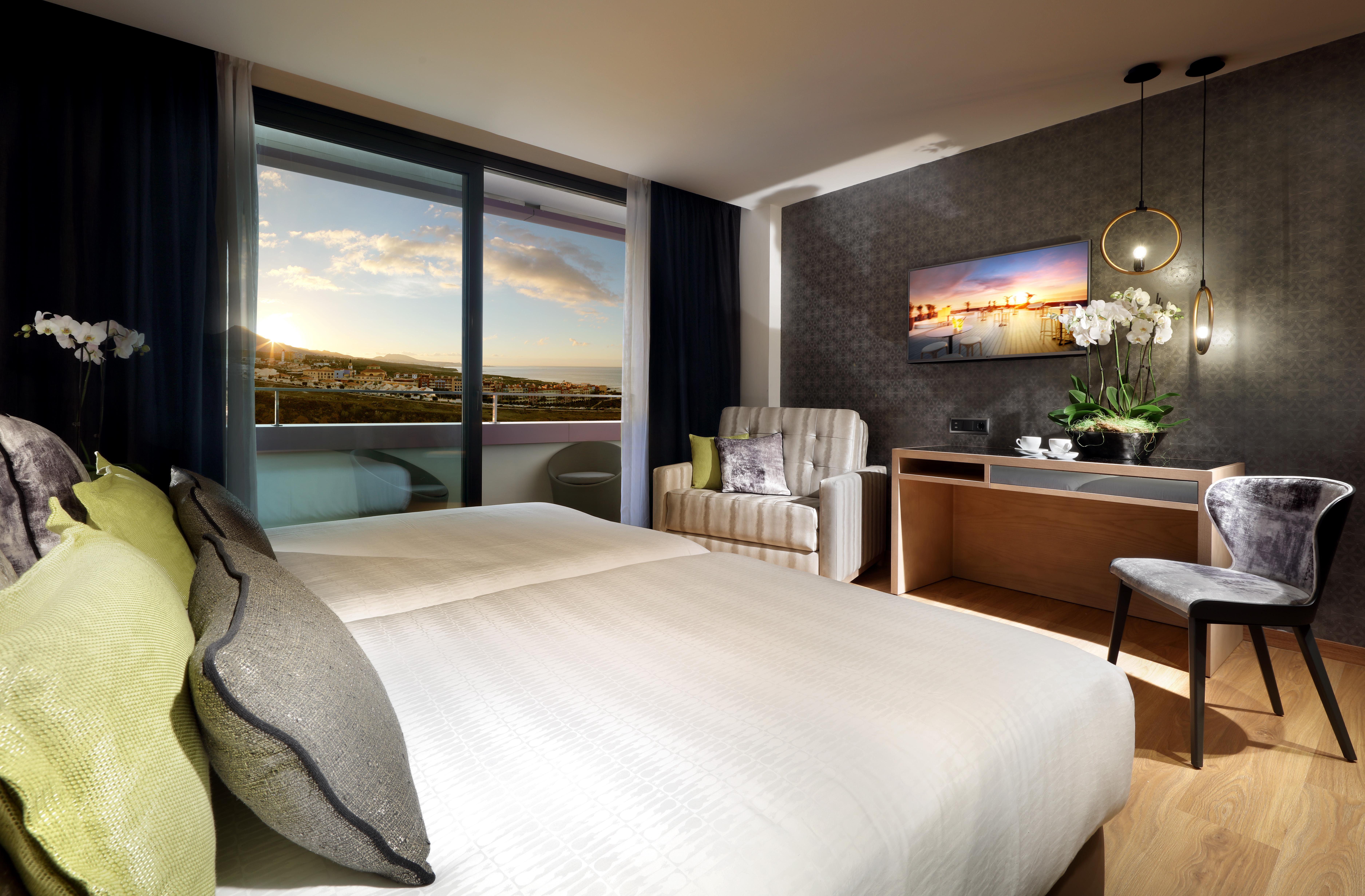 Hard Rock Hotel Tenerife Адехе Екстериор снимка