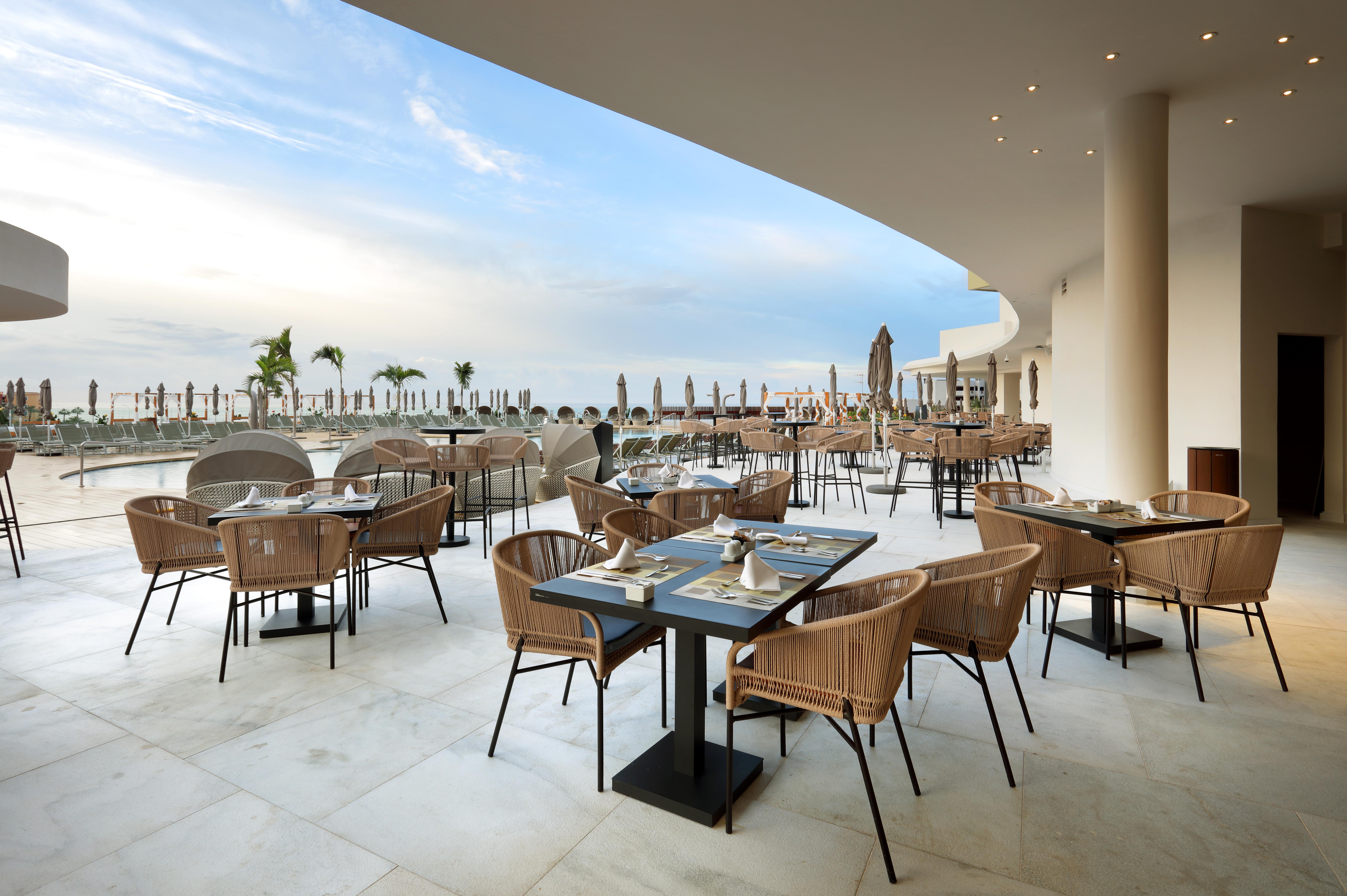 Hard Rock Hotel Tenerife Адехе Екстериор снимка The Deck
