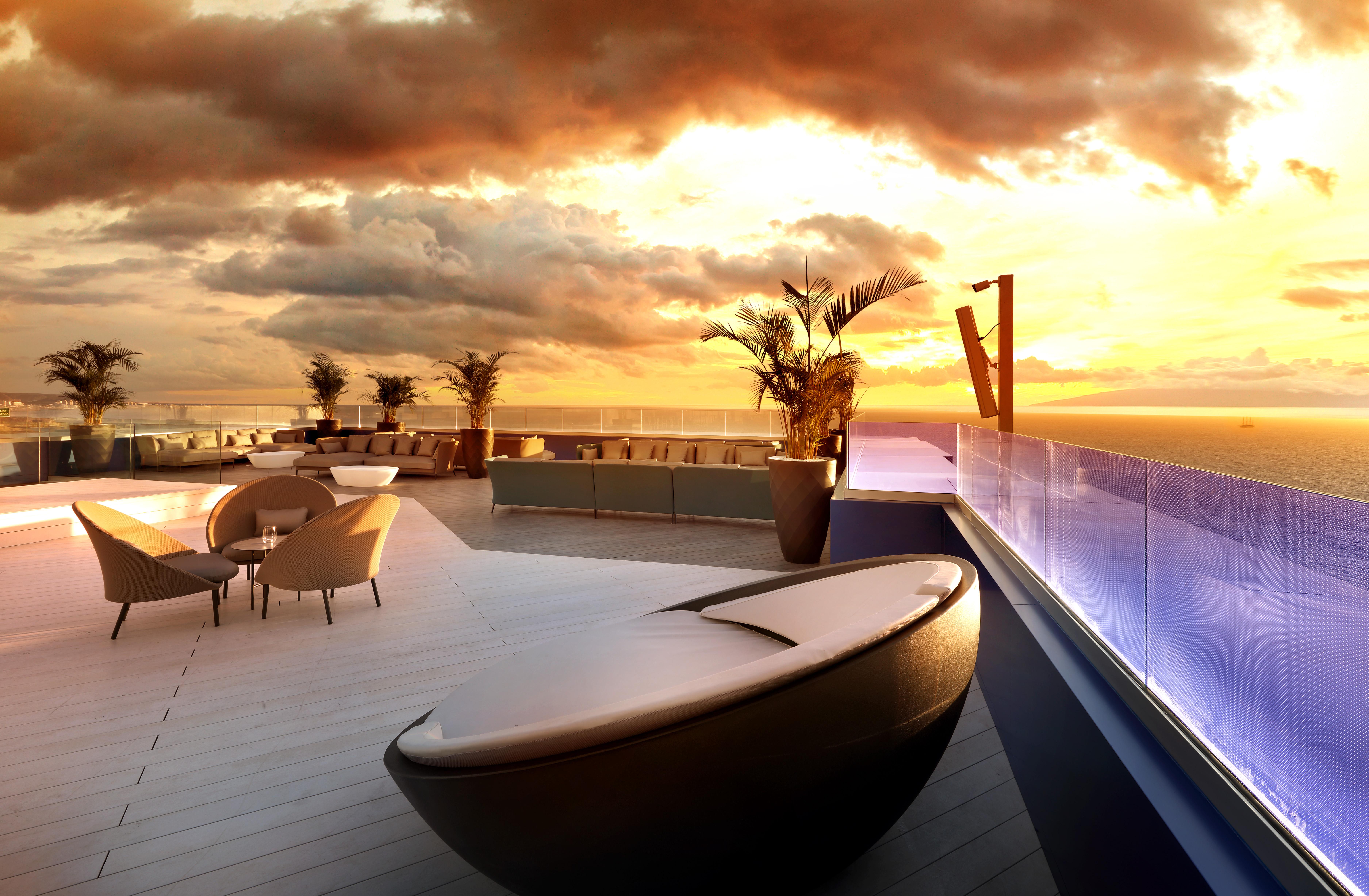 Hard Rock Hotel Tenerife Адехе Екстериор снимка Skyline rooftop