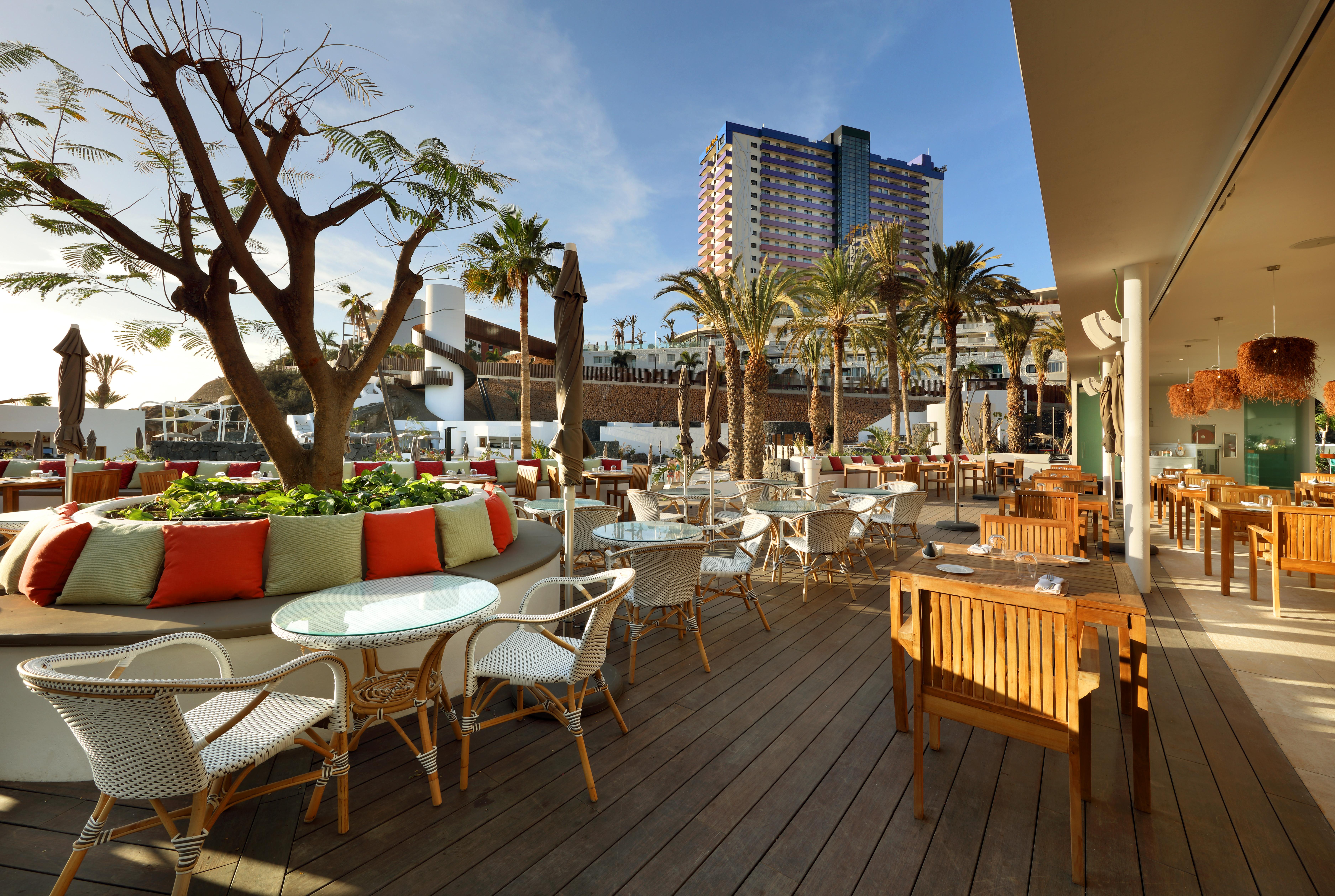 Hard Rock Hotel Tenerife Адехе Екстериор снимка The Deck at The Standard, West Hollywood