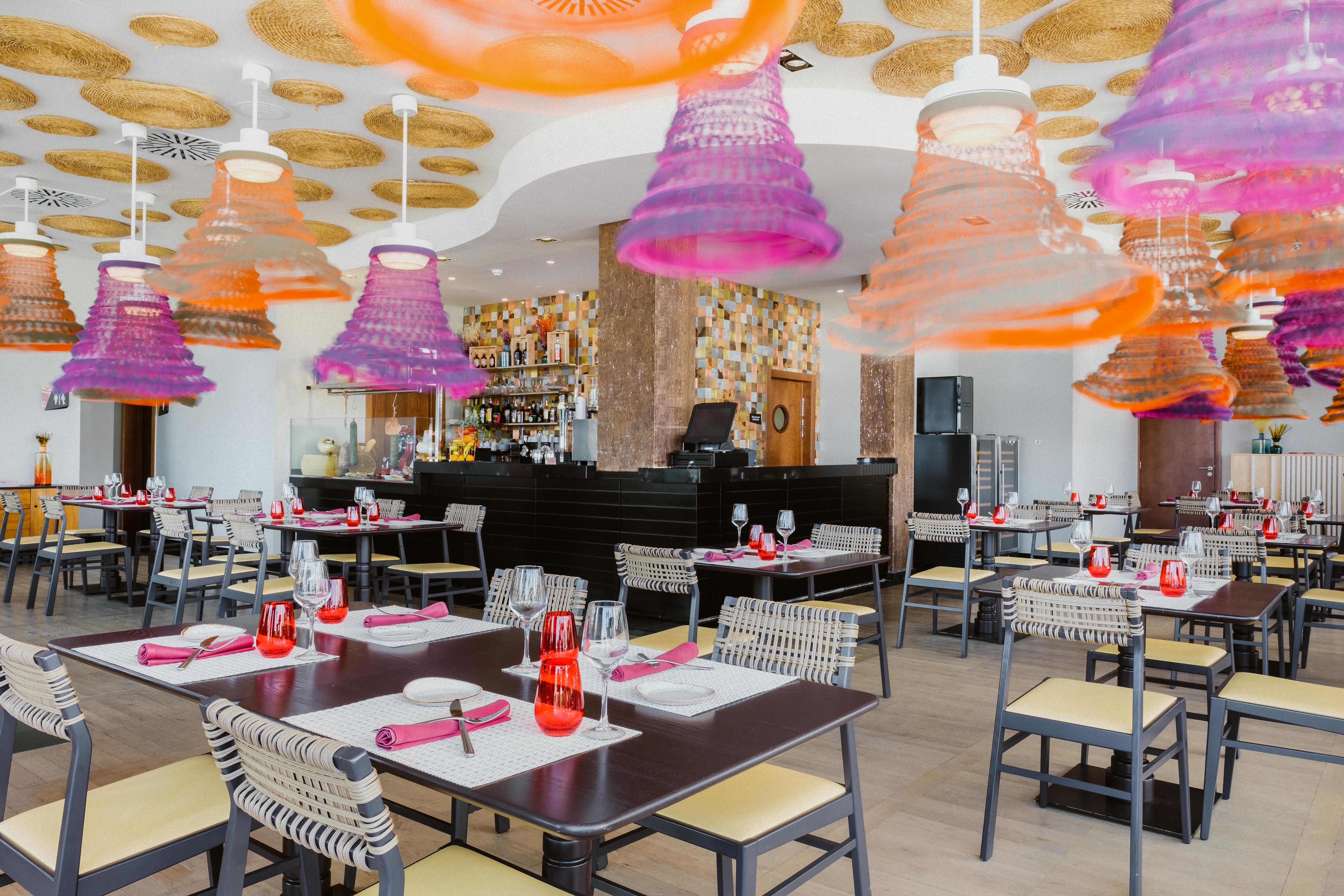 Hard Rock Hotel Tenerife Адехе Екстериор снимка The restaurant